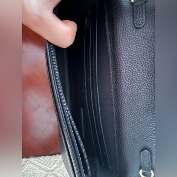 Black leather chain pochette crossbody bag - Picture 3 of 3